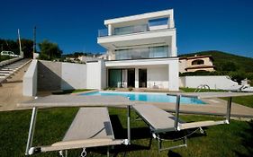 Villa Almata
